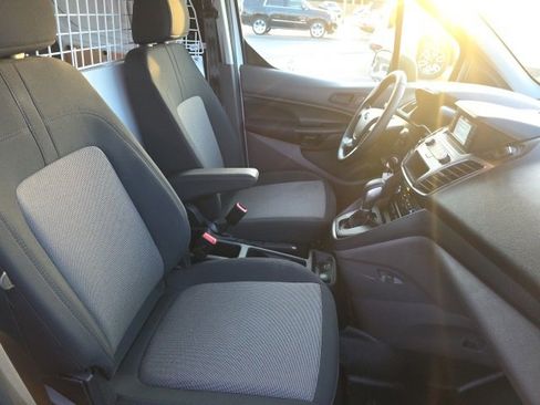 Used 2022 Ford Transit Connect XL image 13