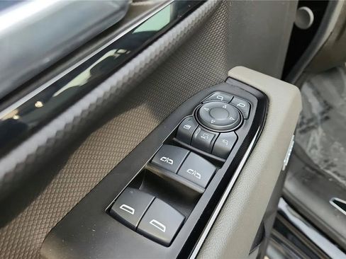 Used 2024 Chevrolet Silverado 2500 ZR2 image 26