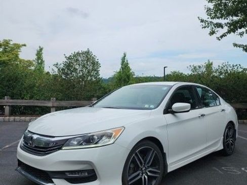 Used 2017 Honda Accord Sport Special Edition image 1