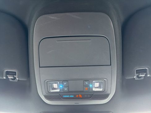 Used 2021 Ford F150 XLT w/ Equipment Group 302A High image 39