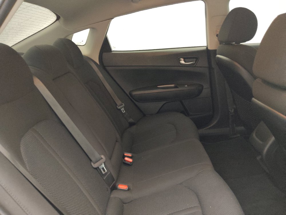 Used 2020 Kia Optima LX FWD image 19