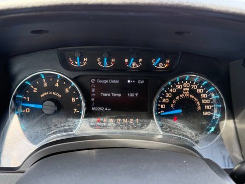 Used 2014 Ford F150 XLT w/ Equipment Group 302A Luxury RWD image 19