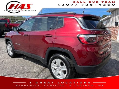 Used 2022 Jeep Compass Latitude image 5