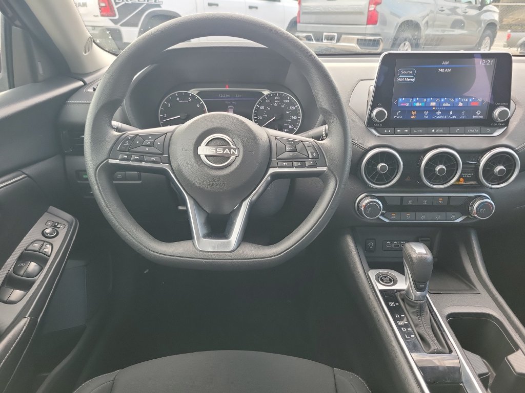 Used 2024 Nissan Sentra SV FWD image 10