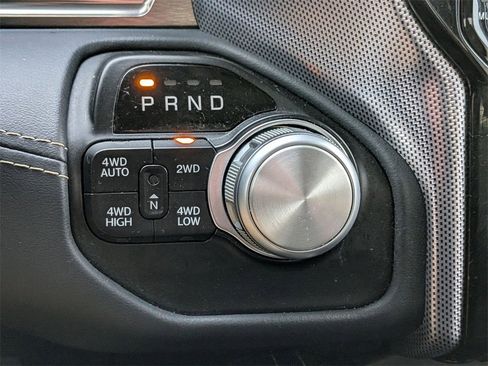 Certified 2019 RAM 1500 Limited image 17