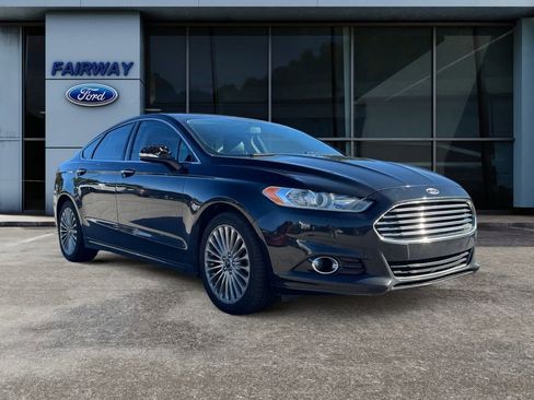 Used 2014 Ford Fusion Titanium image 3