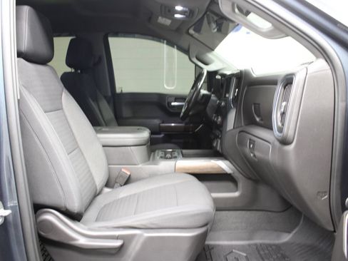 Used 2021 Chevrolet Silverado 1500 RST w/ Convenience Package II AWD/4WD image 28