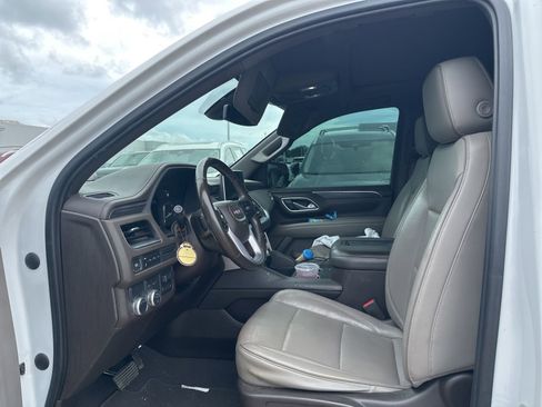 Used 2021 GMC Yukon SLT w/ SLT Luxury Plus Package RWD image 10