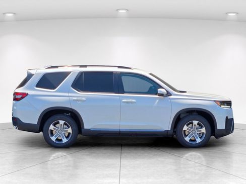 New 2026 Honda Pilot EX-L image 7