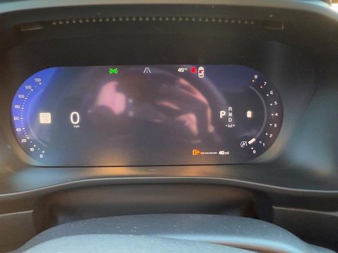 New 2026 Volvo XC40 B5 Ultra w/ Climate Package image 14