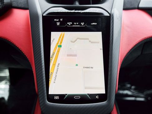 Used 2025 Lamborghini Revuelto image 78