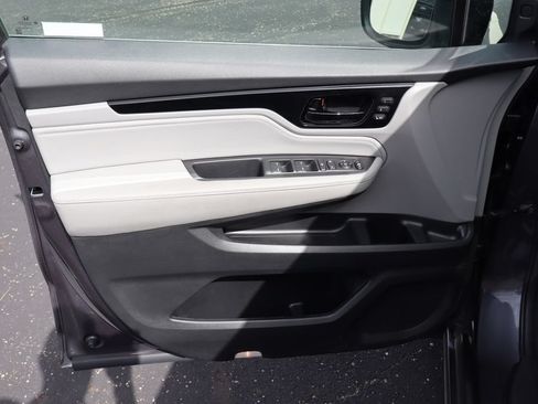 Used 2022 Honda Odyssey Touring image 23