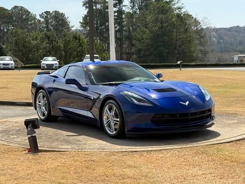 Used 2017 Chevrolet Corvette Stingray Coupe w/ 2LT Preferred Equipment Group image 9