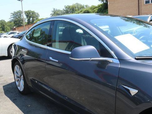 Used 2020 Tesla Model 3 Standard Range RWD image 3