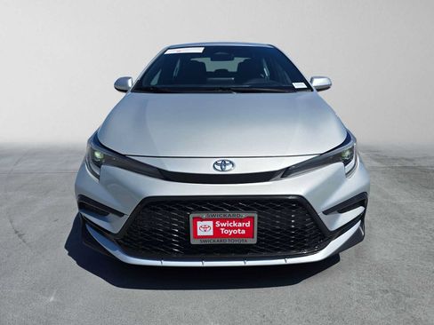 Used 2024 Toyota Corolla SE FWD image 8