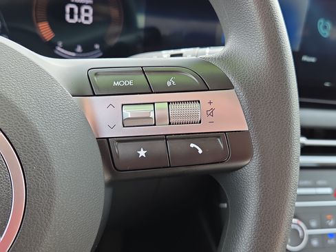 Certified 2026 Hyundai Tucson SE FWD image 13