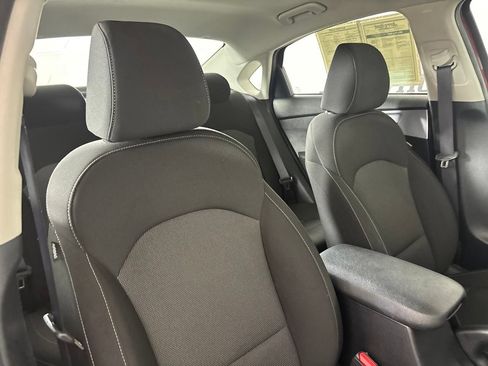 Used 2024 Kia Forte LXS FWD image 28