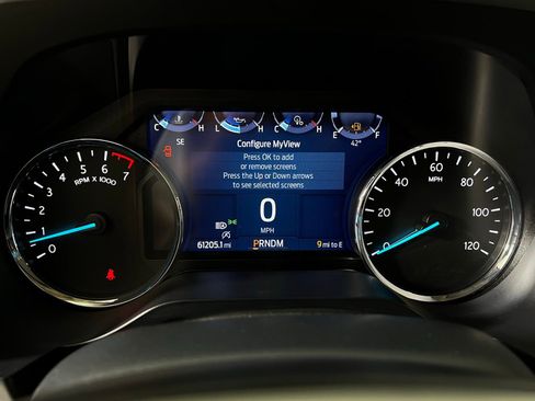 Used 2024 Ford Expedition XLT image 17