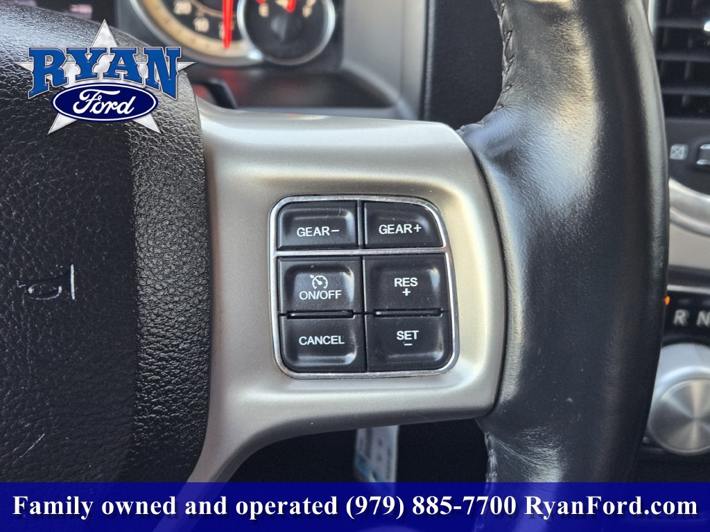 Used 2017 RAM 1500 Laramie RWD image 24