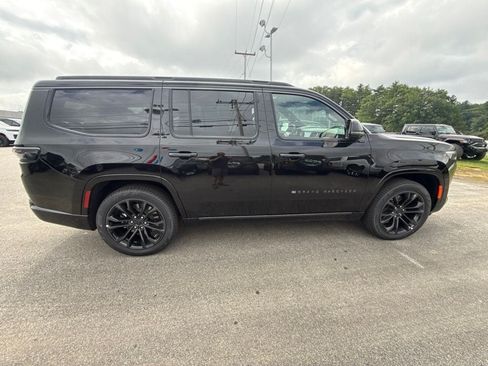 New 2026 Jeep Grand Wagoneer Summit AWD/4WD image 6