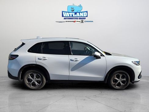 Certified 2024 Honda HR-V EX-L image 6