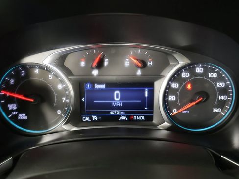 Used 2021 Chevrolet Equinox LT FWD image 40