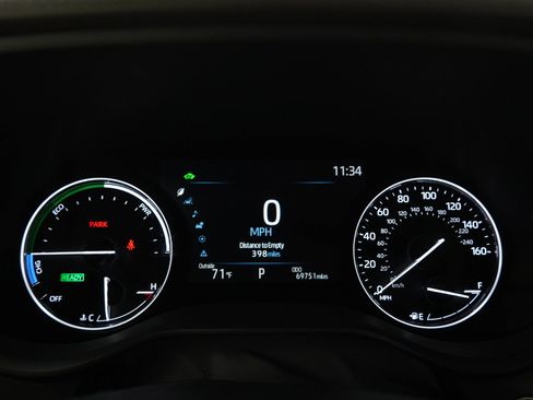 Used 2021 Toyota Sienna Platinum AWD/4WD image 24