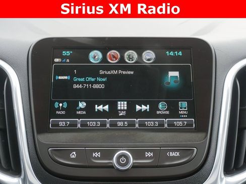 Used 2018 Chevrolet Equinox LT w/ Sun & Infotainment Package image 11