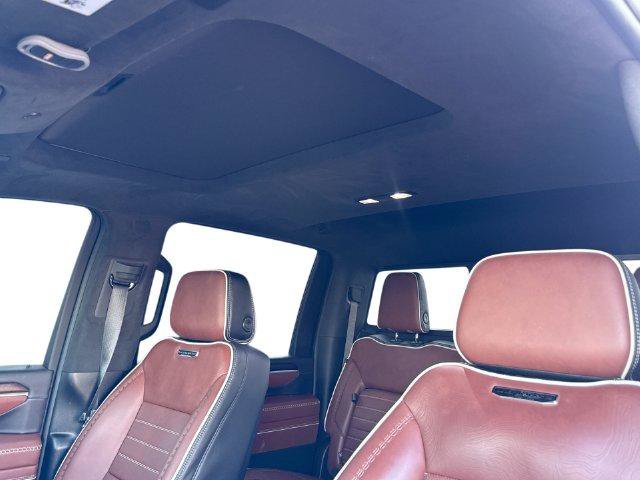 Used 2026 GMC Sierra 3500 Denali Ultimate AWD/4WD image 16