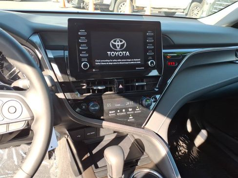 Certified 2024 Toyota Camry SE AWD/4WD image 10
