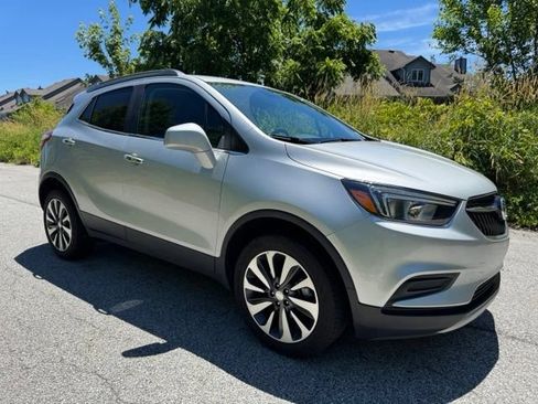 Used 2022 Buick Encore Preferred w/ Safety Package AWD/4WD image 4