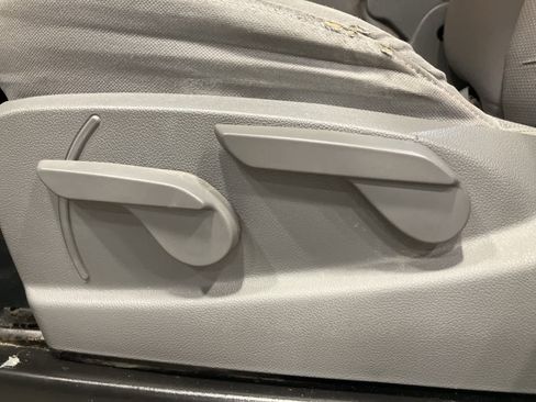 Used 2017 Chevrolet Silverado 2500 W/T w/ WT Convenience Package image 11