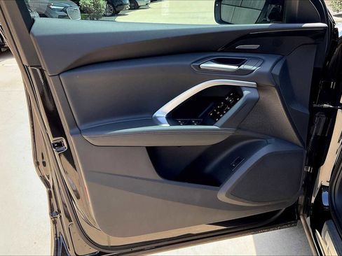 New 2025 Audi Q5 Prestige image 10