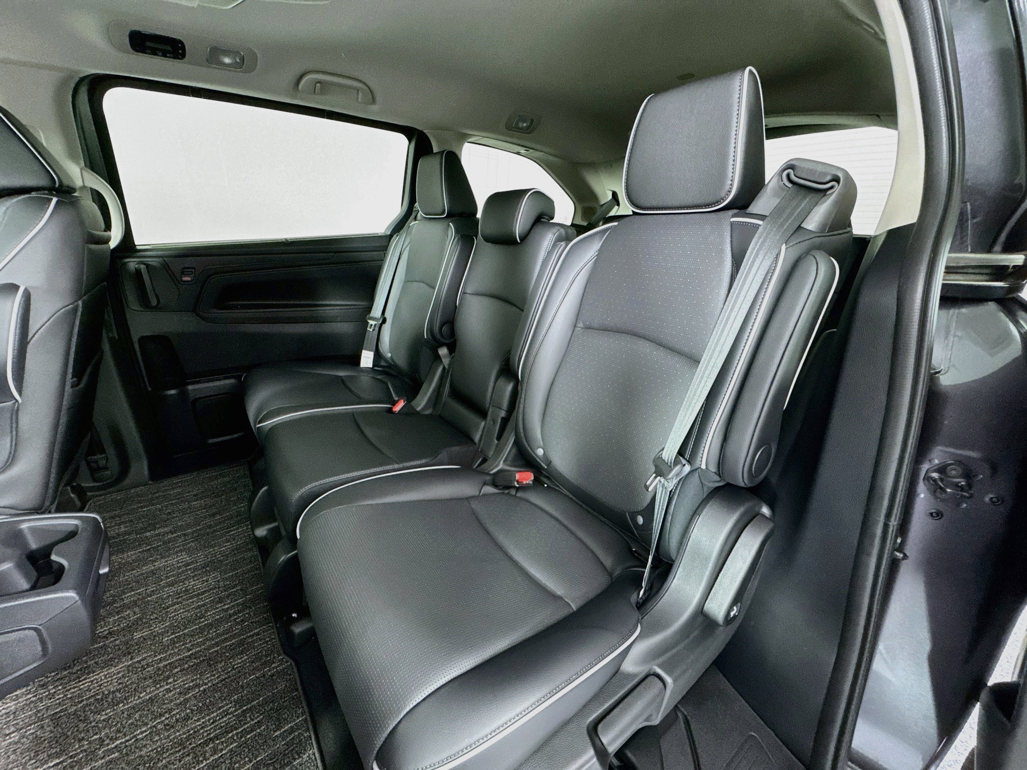 New 2027 Honda Odyssey Elite image 25