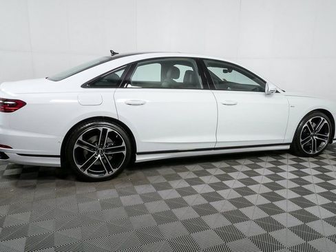 New 2025 Audi A8 L 3.0T image 2