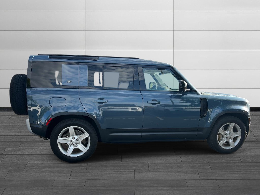 Used 2020 Land Rover Defender 110 HSE AWD/4WD image 5