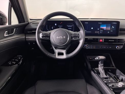 Used 2025 Kia K5 EX FWD image 15