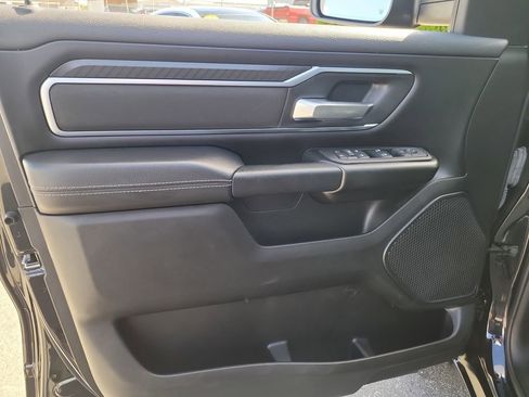 Used 2025 RAM 1500 Big Horn RWD image 17