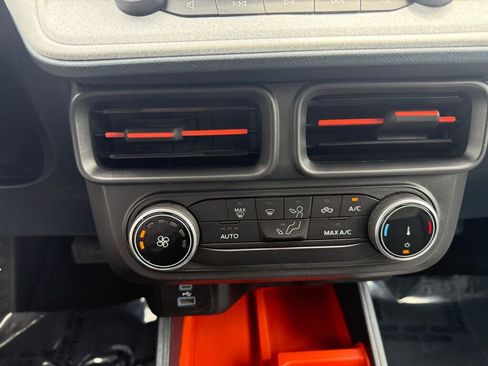 Used 2022 Ford Maverick XLT w/ Equipment Group 300A Standard image 17