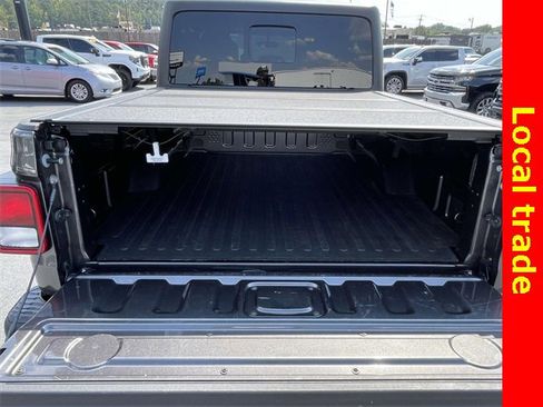 Used 2022 Jeep Gladiator Rubicon w/ Trailer Tow Package image 12
