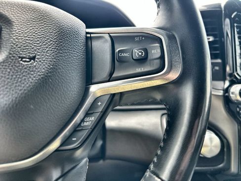 Used 2022 RAM 1500 Laramie RWD image 32