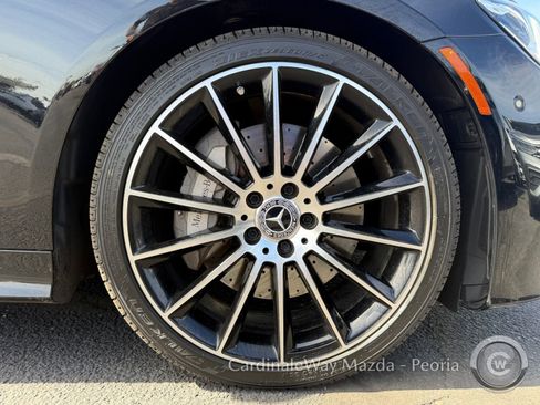 Used 2022 Mercedes-Benz E 450 Cabriolet image 12