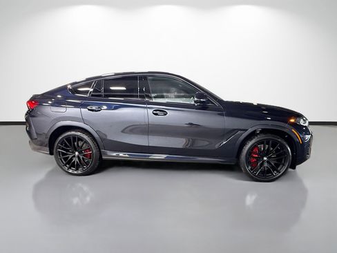 New 2026 BMW X6 xDrive40i w/ Executive Package image 2
