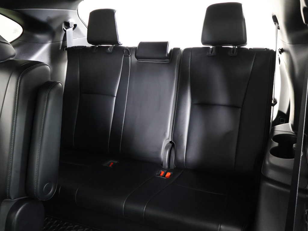 Used 2021 Toyota Highlander XSE AWD/4WD image 38