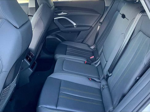 New 2025 Audi Q5 Premium Plus image 19