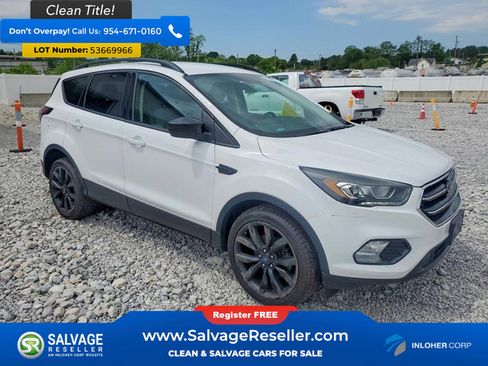 Used 2018 Ford Escape SE w/ SE Sport Appearance Package FWD image 5