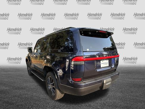 Used 2025 Lexus GX 550 AWD/4WD image 7