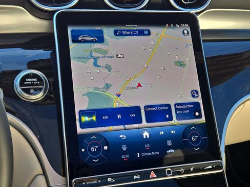 Used 2025 Mercedes-Benz GLC 300 4MATIC image 18