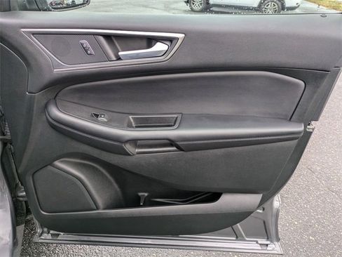 Used 2023 Ford Edge SEL w/ Convenience Package image 36