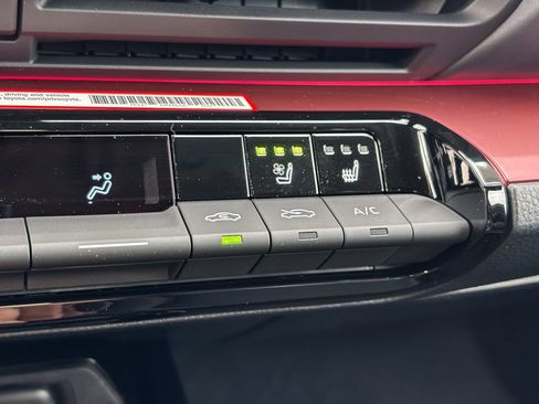 New 2026 Toyota Prius Plug-In Hybrid XSE Premium image 17